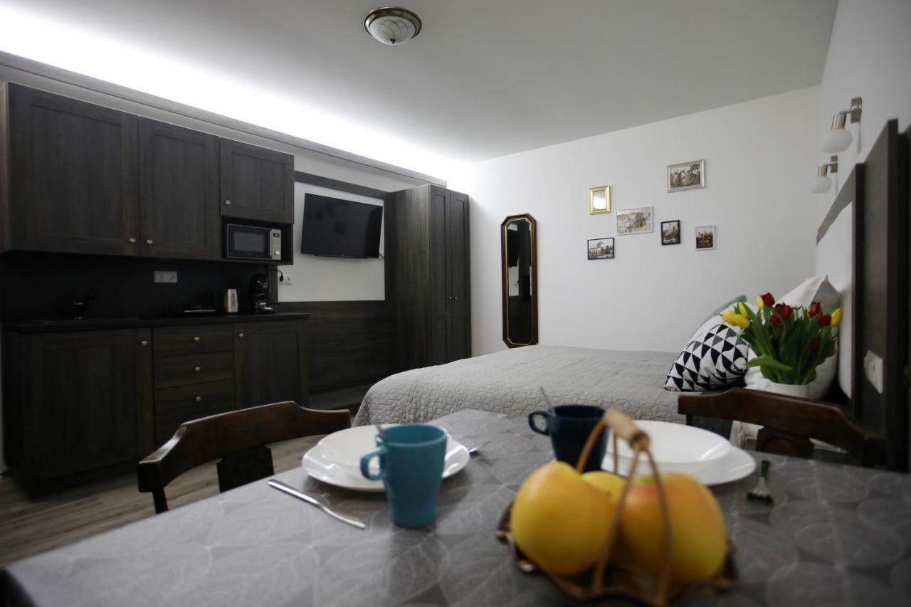 Varga Vendeghaz Sumegpraga ภายนอก รูปภาพ